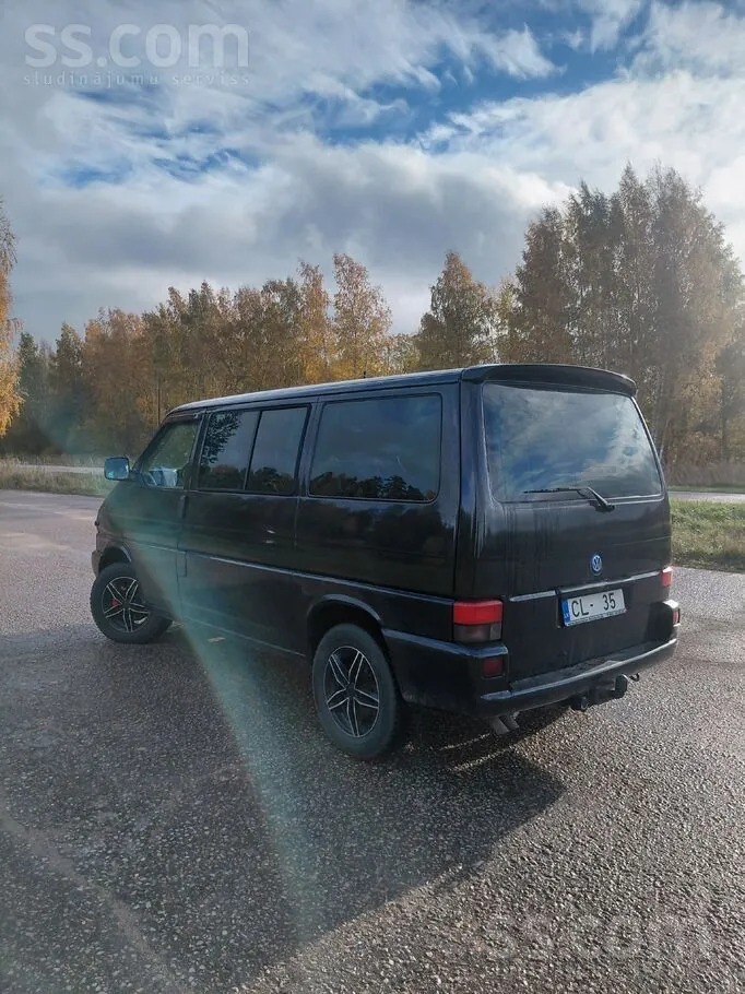 Volkswagen Multivan 2002 photo 5