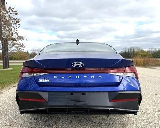 Hyundai Elantra 2024 photo 4