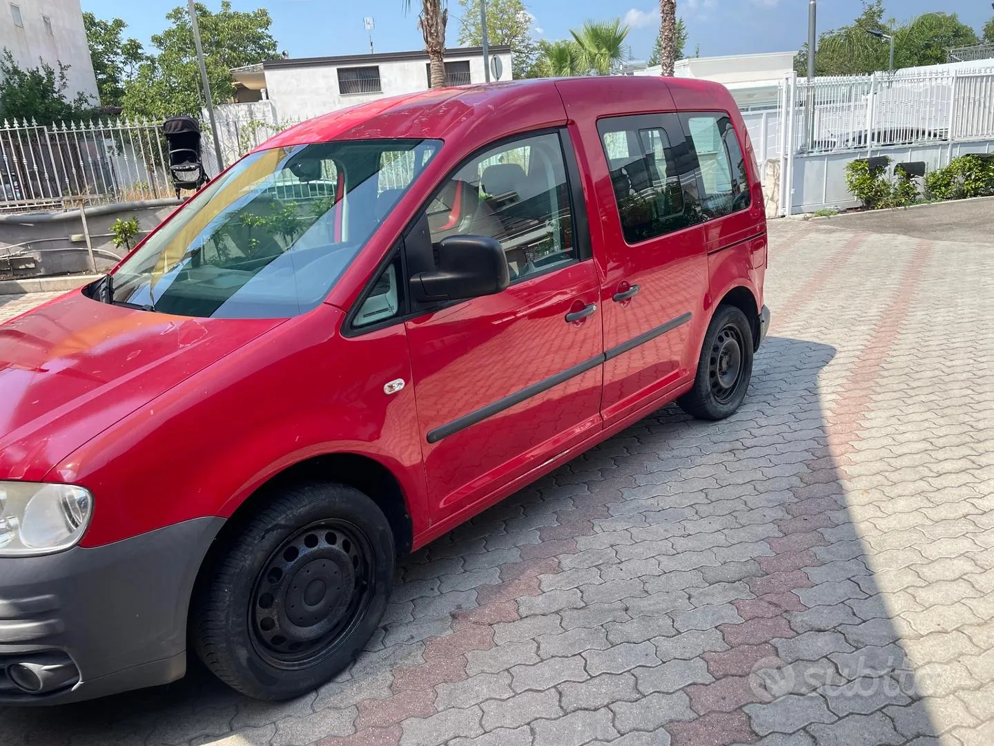 Volkswagen Caddy 2009 photo 4