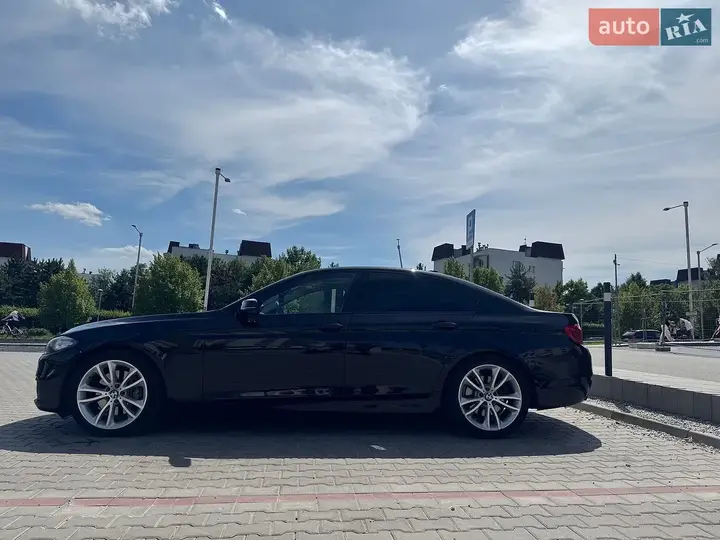 BMW 5 Series 2013 photo 4