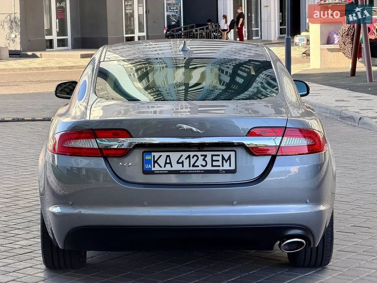 Jaguar Xf 2014 photo 3