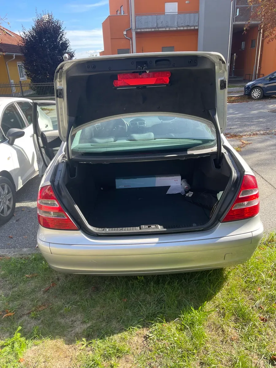 Mercedes-Benz Mc