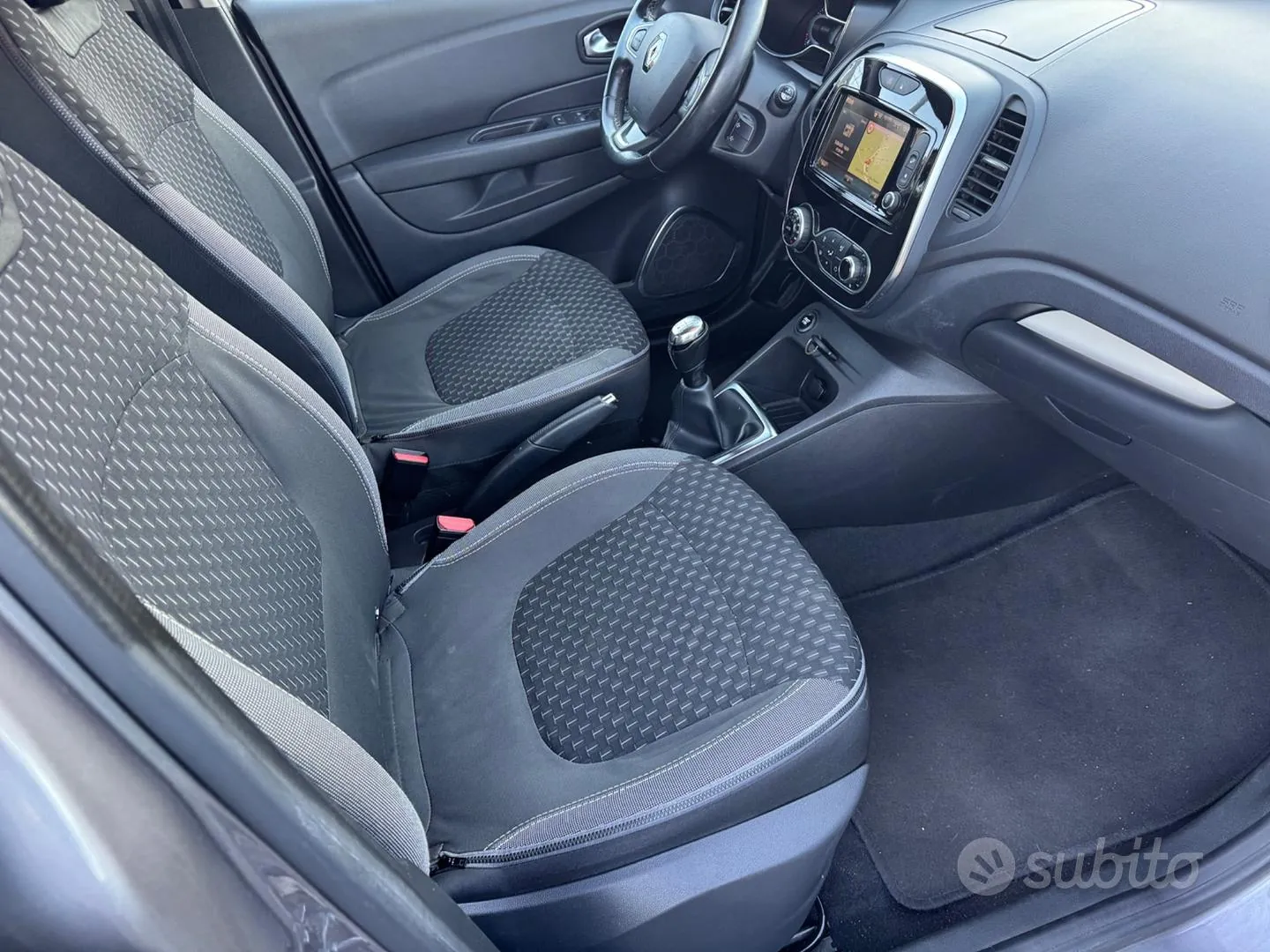 Renault Captur 2017 photo 5