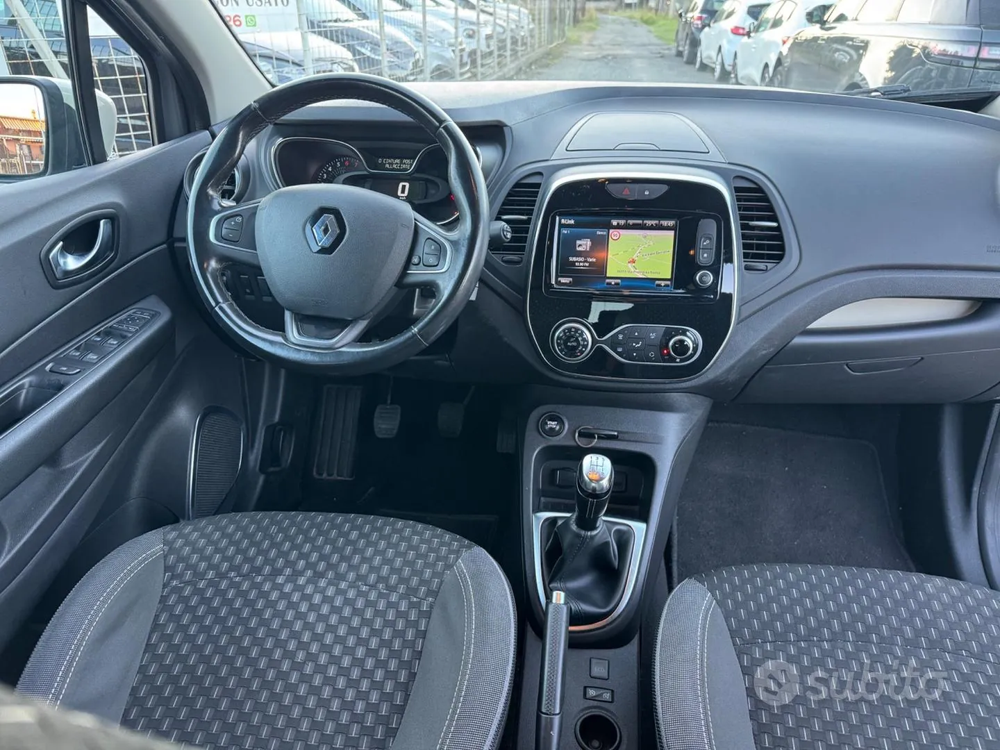 Renault Captur 2017 photo 3