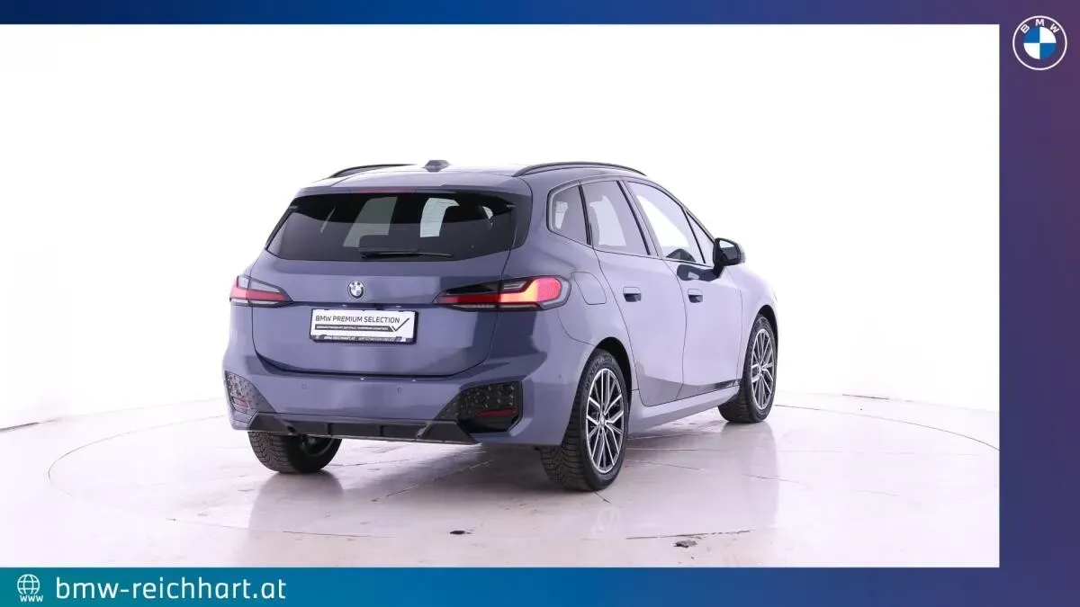 BMW 2 Series 2026 photo 3