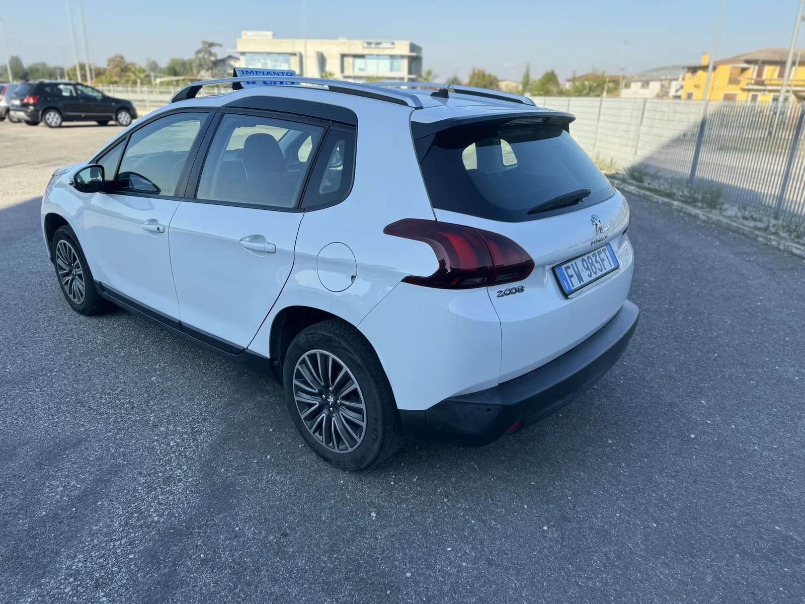 Peugeot 2008 2019 photo 5