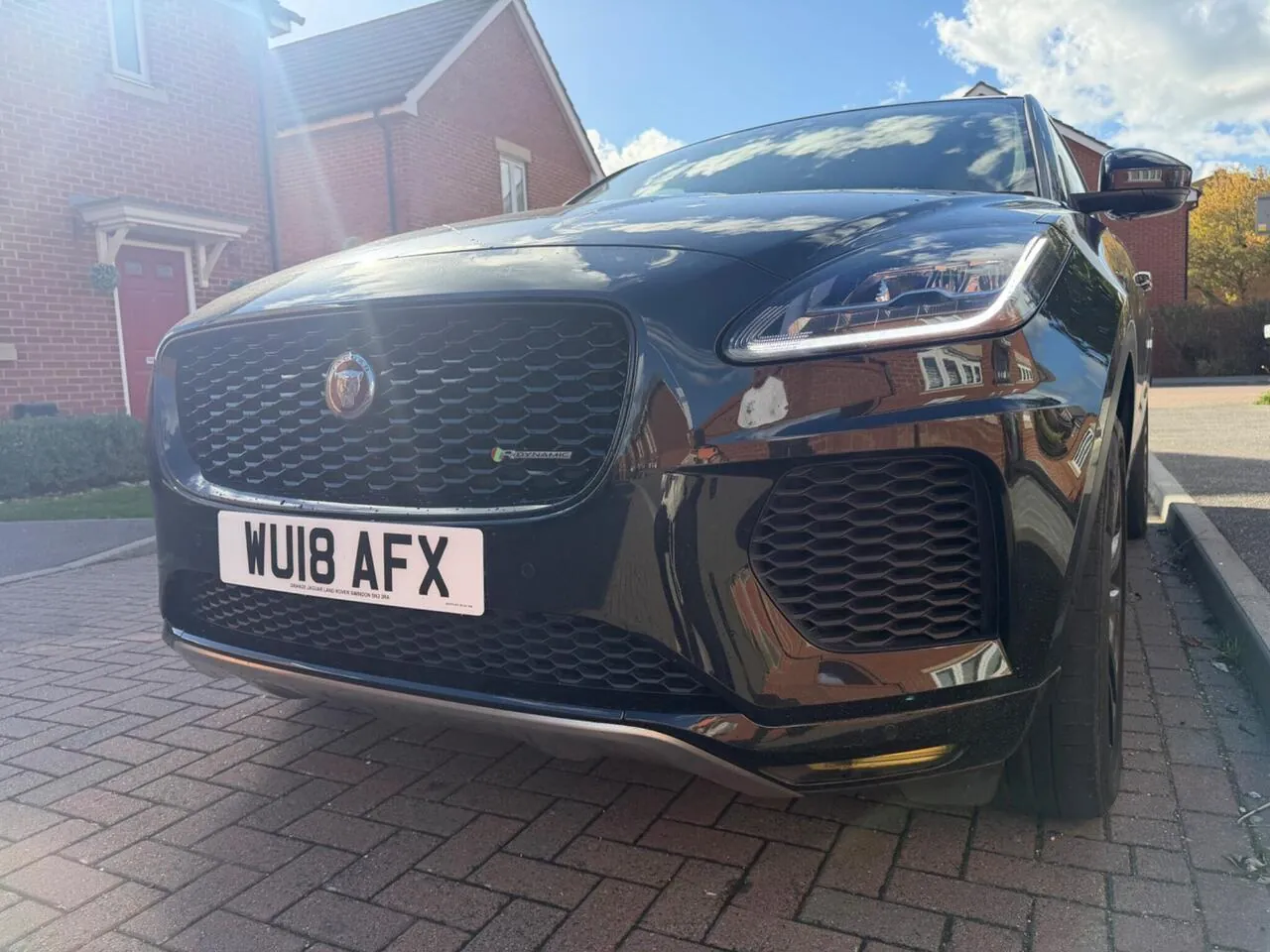 Jaguar E-Pace 2018 photo 5