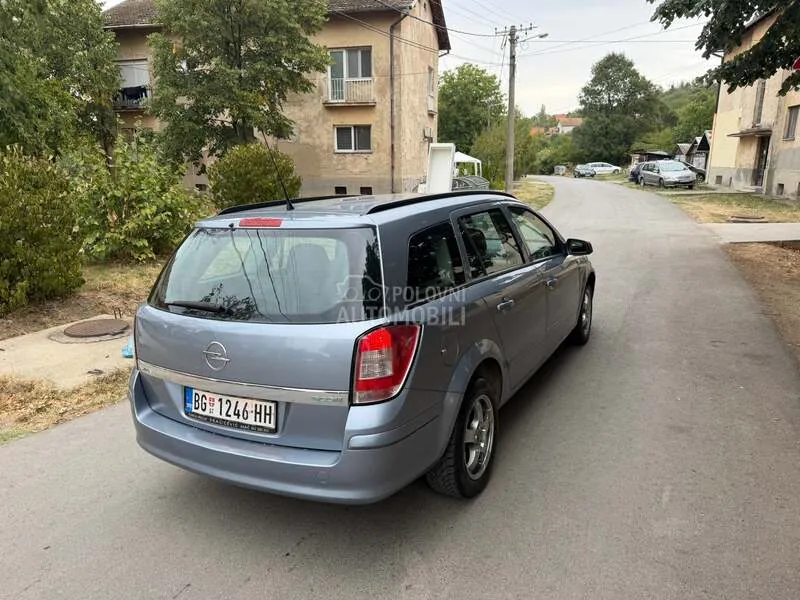 Opel Astra H 2008 photo 5