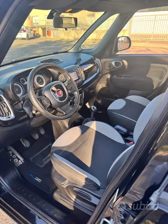 Fiat 500L 2016 photo 5