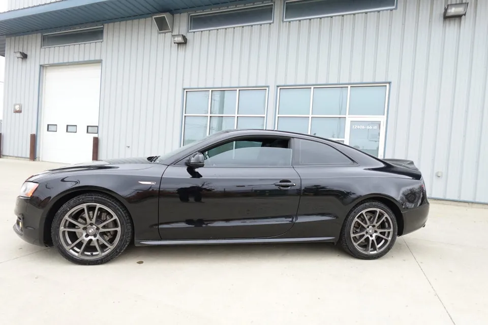 Audi A5 2012 photo 3