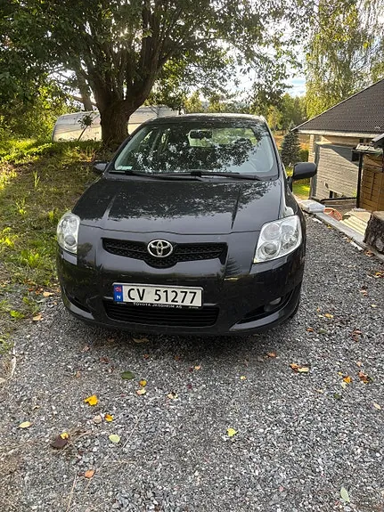 Toyota Auris 2008 photo 2