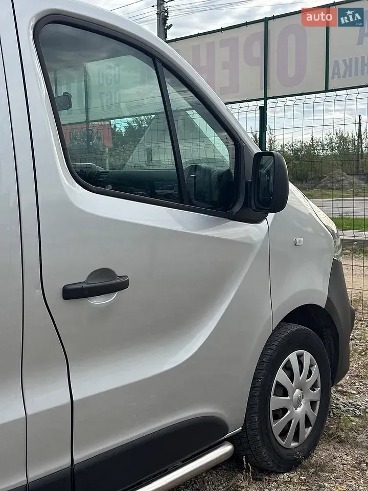Opel Vivaro 2019 photo 4