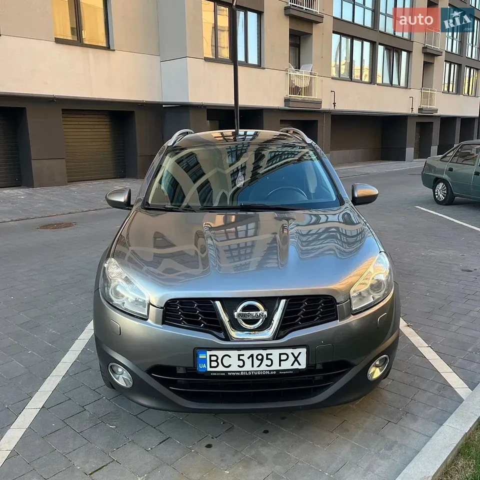 Nissan Qashqai+2 2011 photo 2