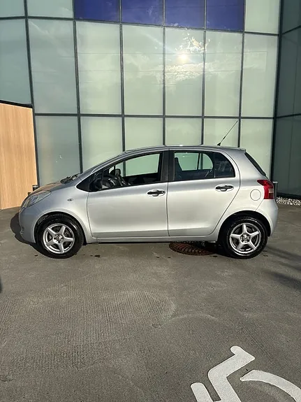 Toyota Yaris 2006 photo 5