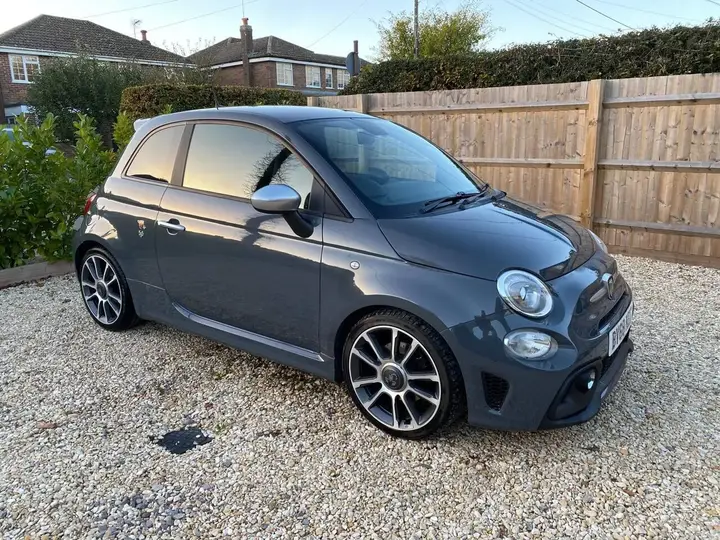 Abarth 595