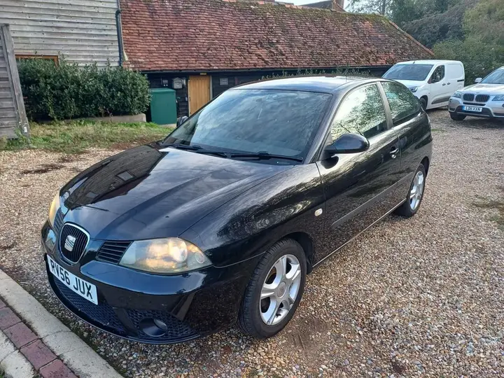 Seat Ibiza 2006 photo 3