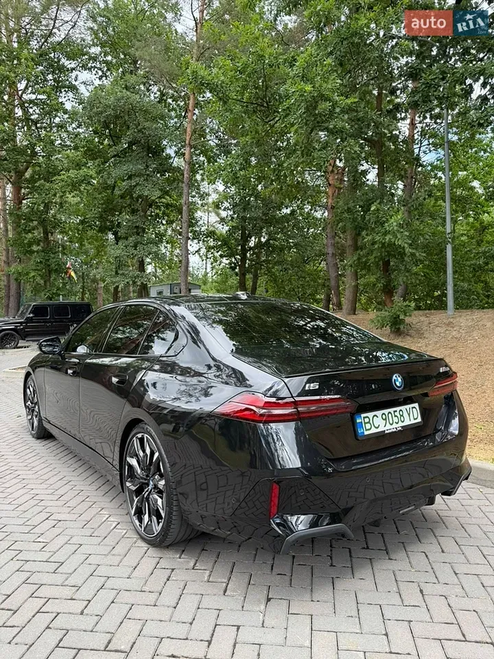 BMW I5 2024 photo 2