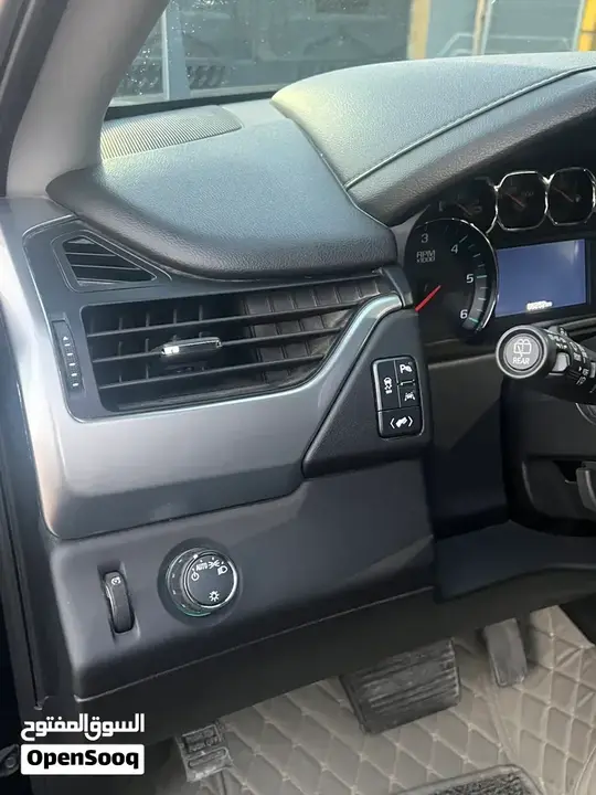 Chevrolet Tahoe 2020 photo 2