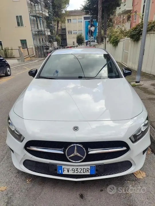 Mercedes-Benz A-Class 2019 photo 2