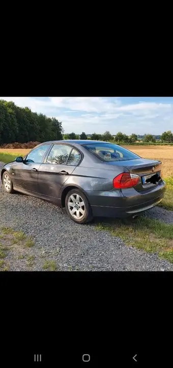 BMW 318I