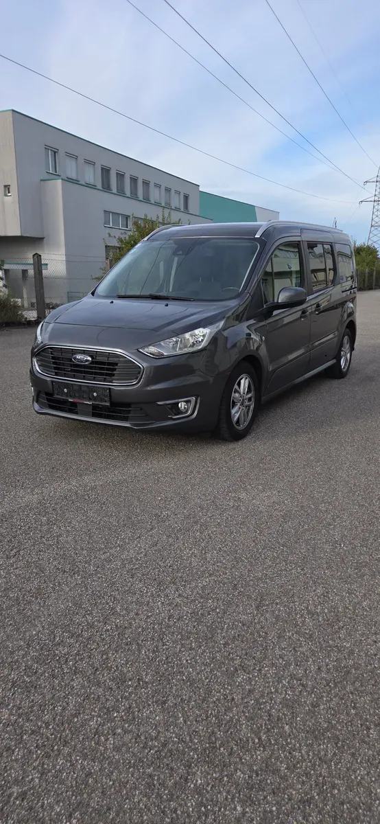 Ford Tourneo 2019 photo 2