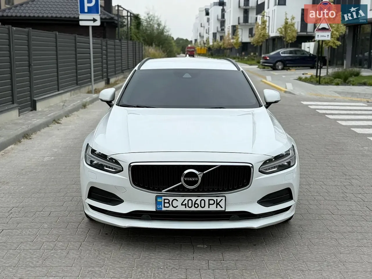 Volvo V90 2017 photo 2