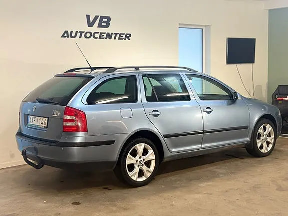Skoda Octavia 2008 photo 3