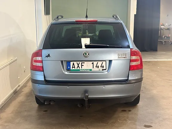 Skoda Octavia 2008 photo 4