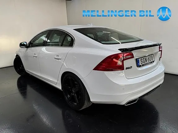 Volvo S60 2016 photo 4
