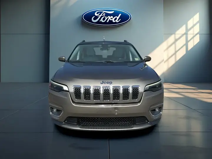 Jeep Cherokee 2019 photo 3