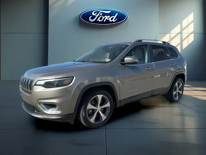 Jeep Cherokee 2019 photo 2