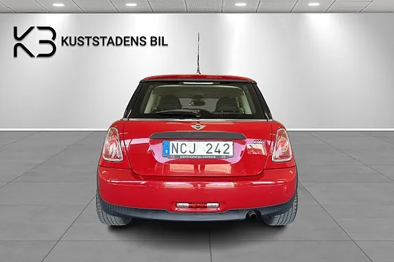Mini One 2013 photo 4