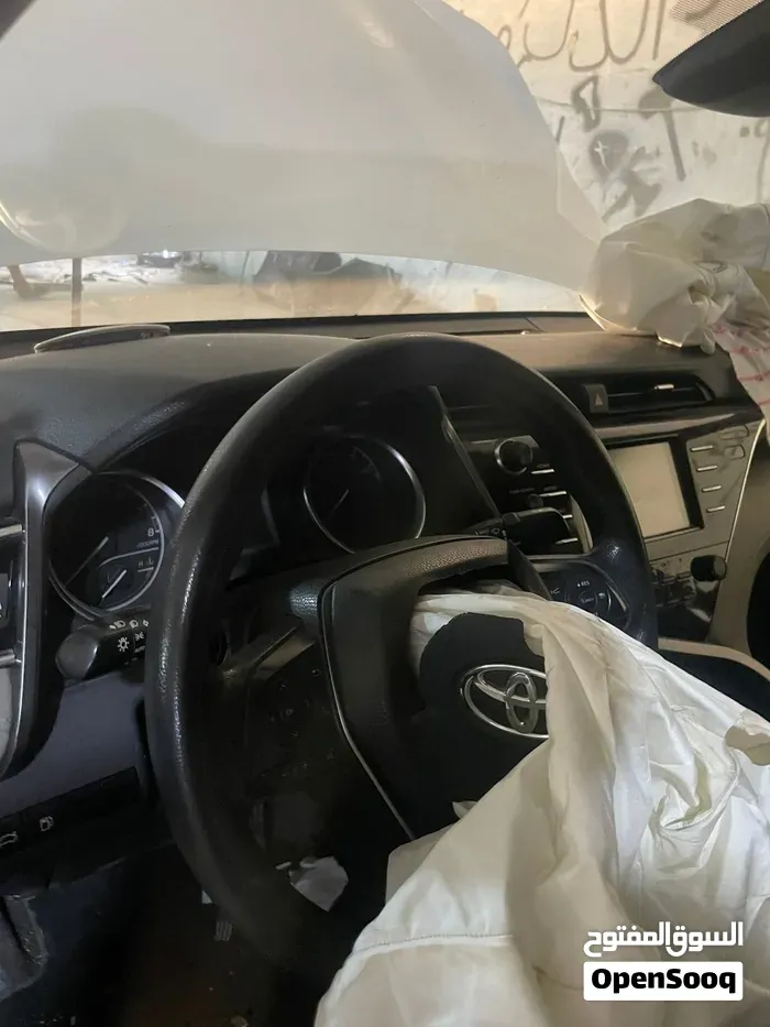 Toyota Camry 2018 photo 3