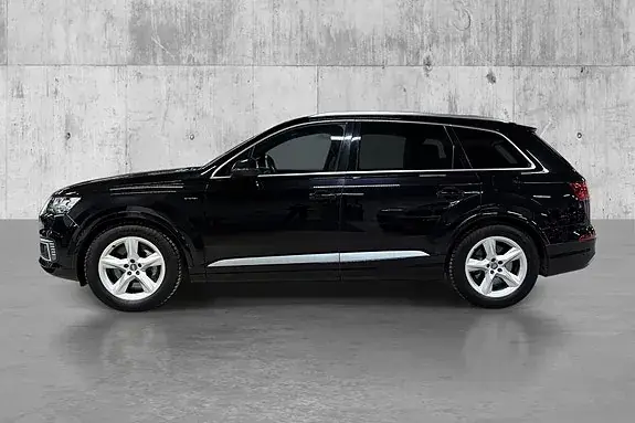 Audi Q7 2018 photo 3