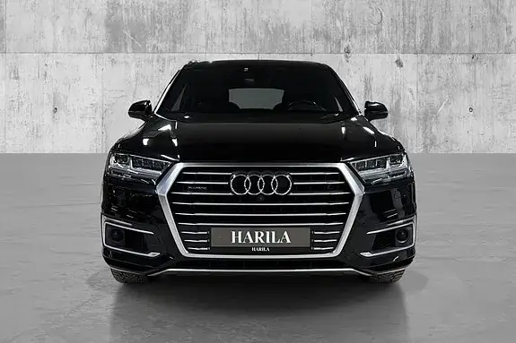 Audi Q7 2018 photo 4