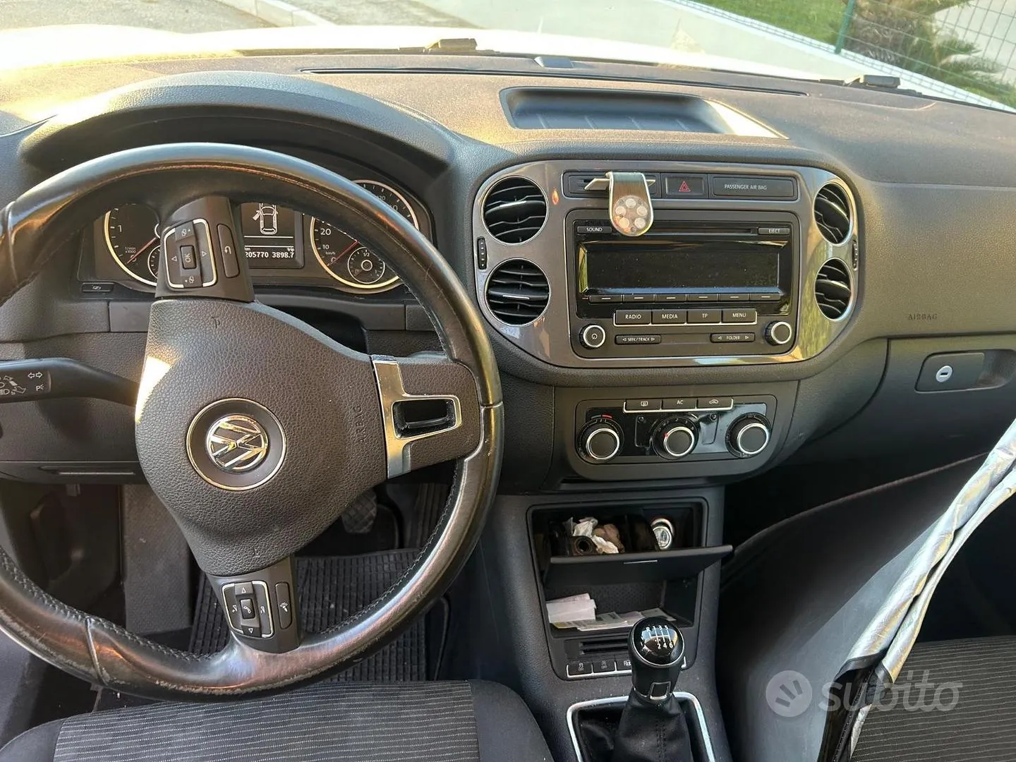 Volkswagen Tiguan 2011 photo 5