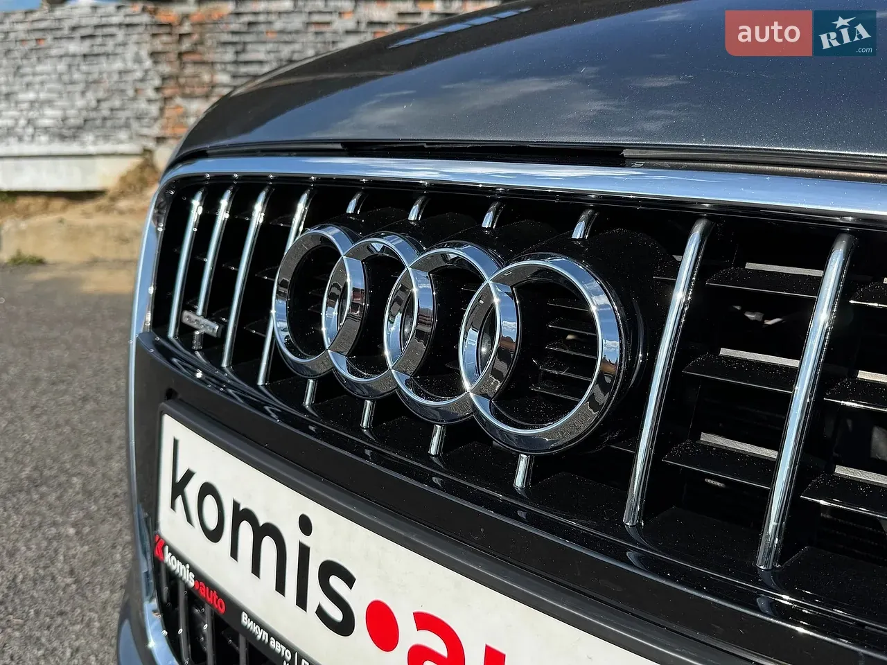 Audi Q7 2012 photo 5