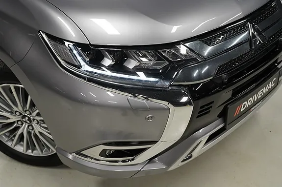 Mitsubishi Outlander 2019 photo 2