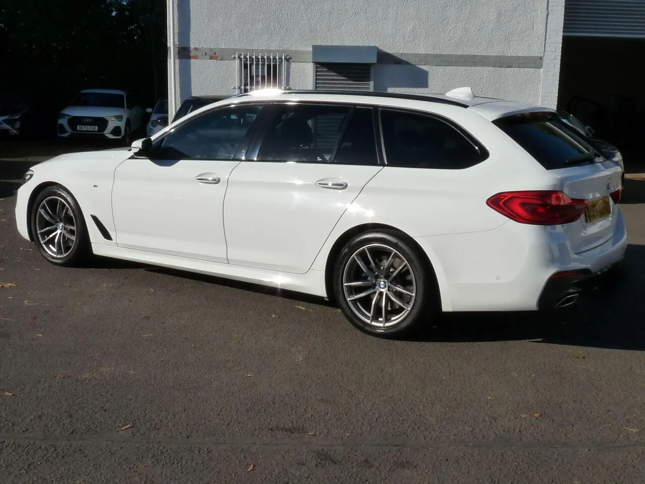 BMW 5 Series 2018 photo 5