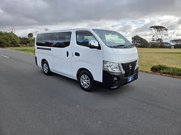Nissan Nv350 2022 photo 2