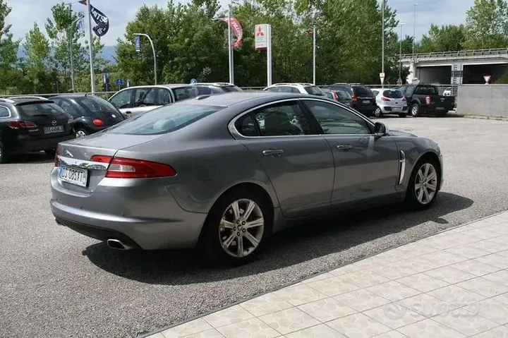 Jaguar Xf 2008 photo 4