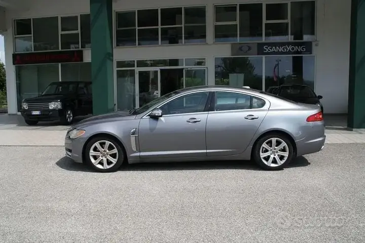 Jaguar Xf 2008 photo 2