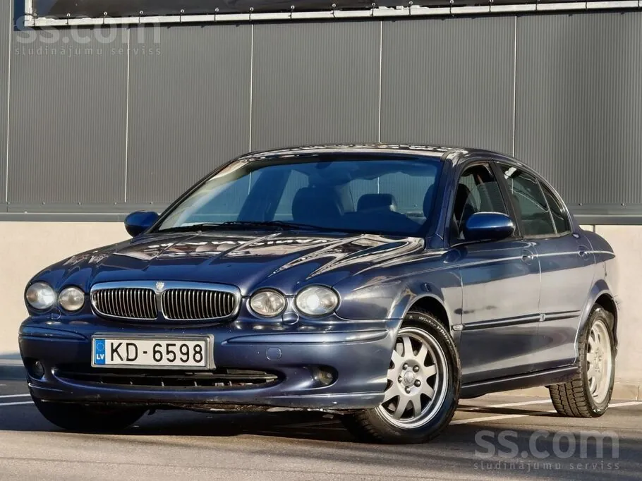 Jaguar X-Type 2004 photo 2