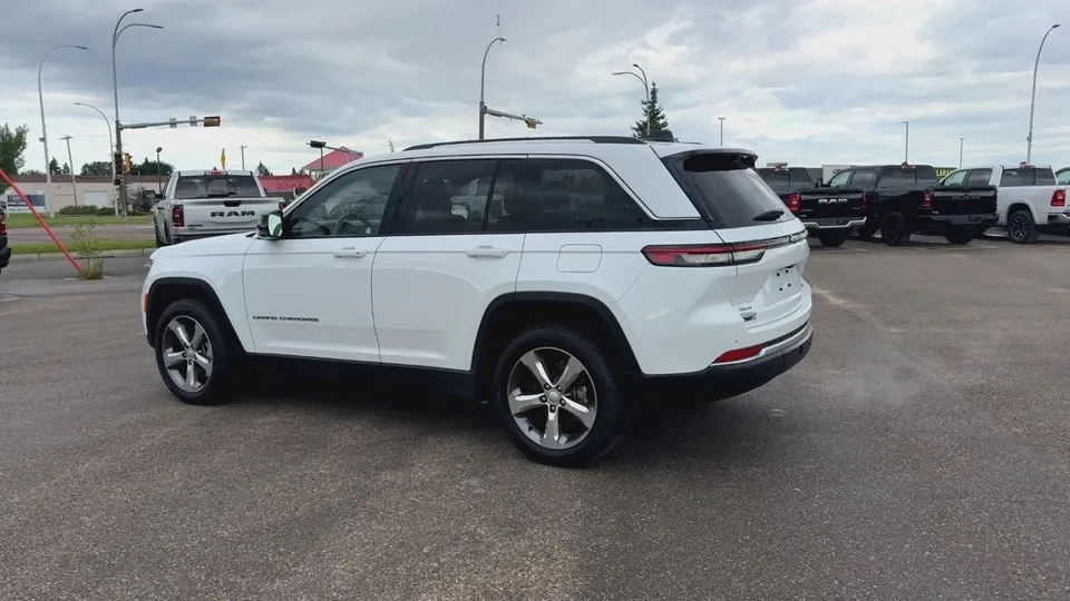 Jeep Grand Cherokee 2022 photo 4