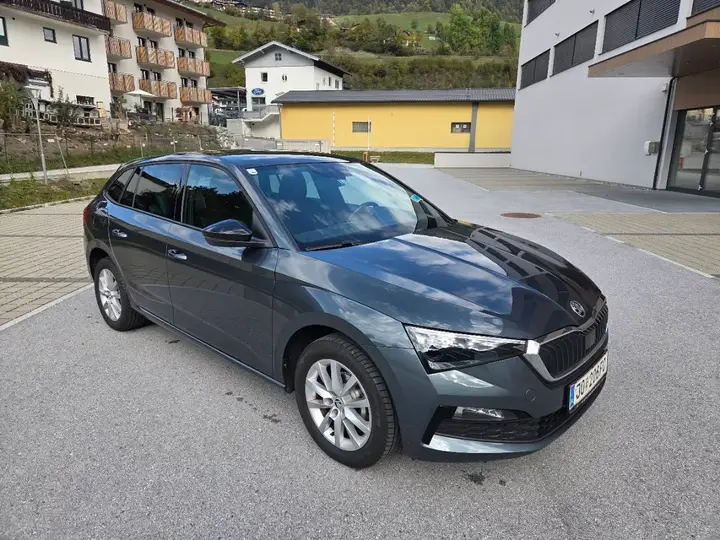 Skoda Scala 2021 photo 2