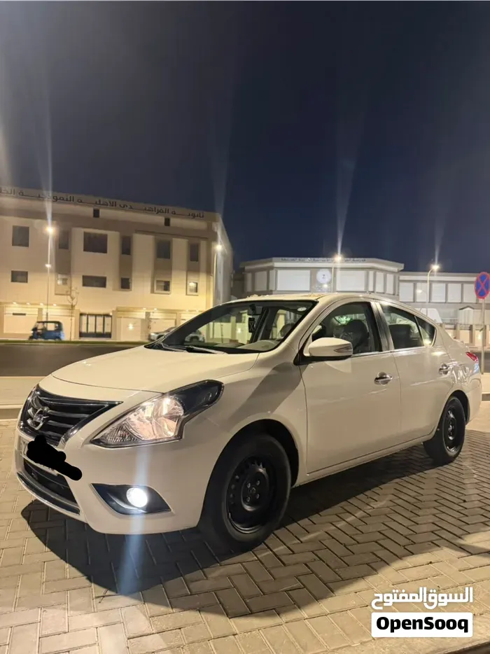 Nissan Sunny 2025 photo 2