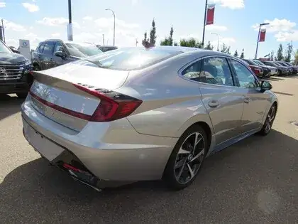 Hyundai Sonata 2022 photo 5