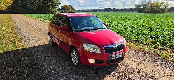 Skoda Fabia 2008 photo 3