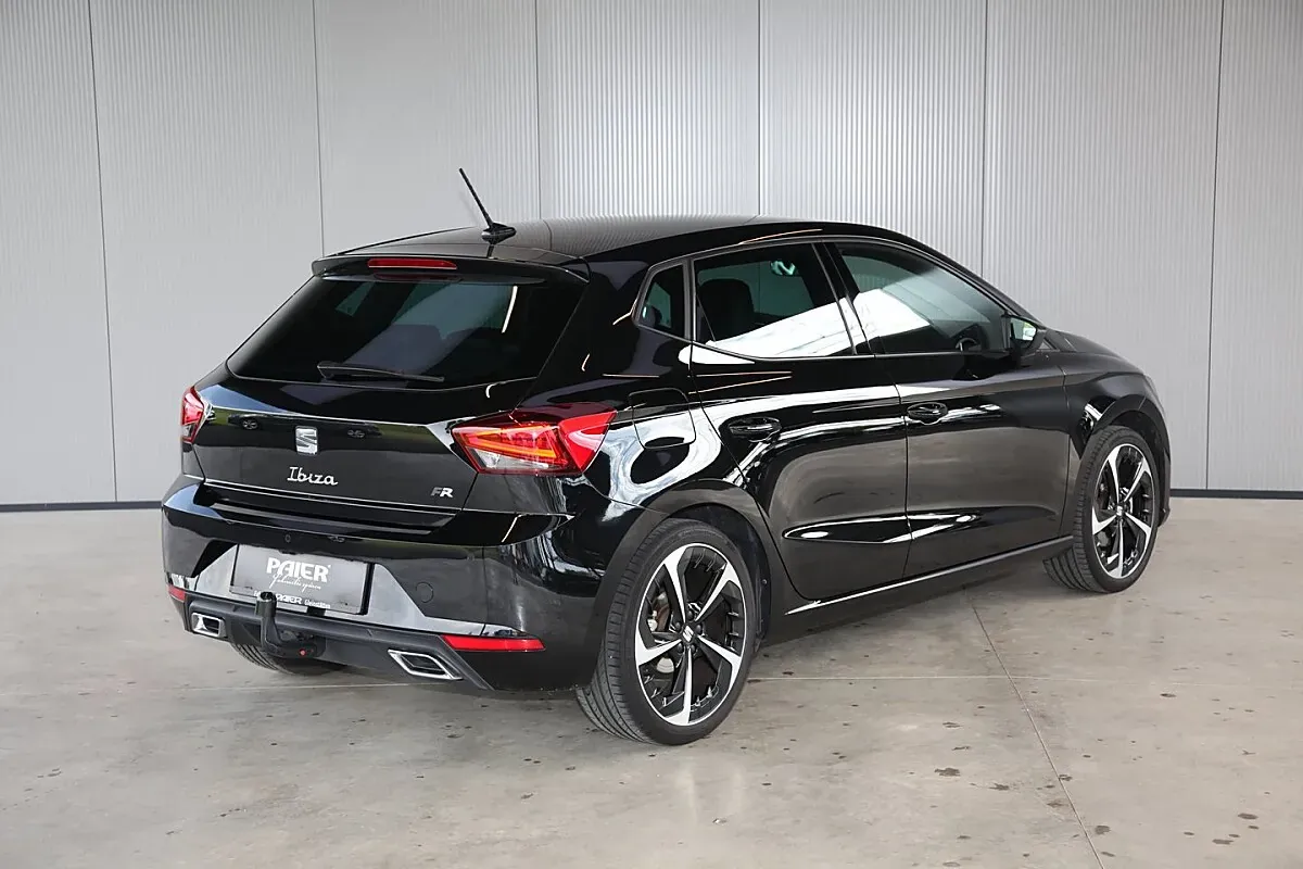 Seat Ibiza 2022 photo 2