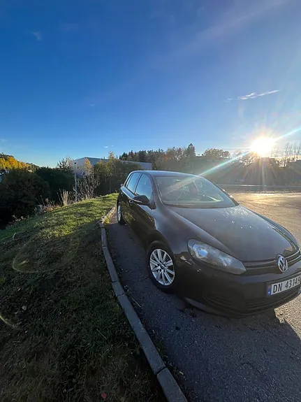 Volkswagen Golf Vi 2010 photo 2